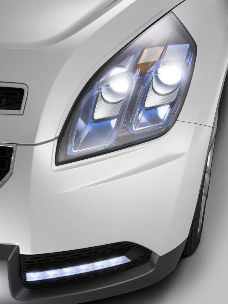  Chevrolet Orlando Concept 2008 года  (фото 13 из 61)